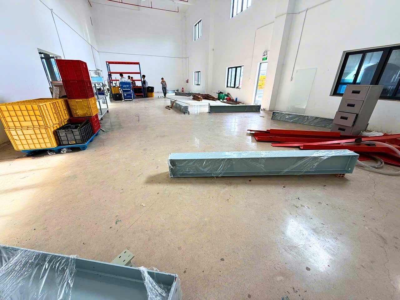 Cải tạo nhà kho thành văn phòng làm việc Smart Leader 01