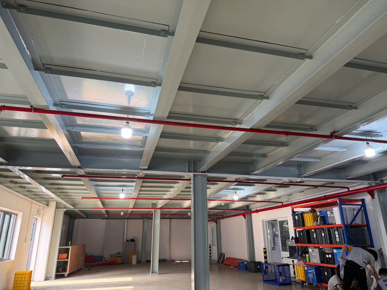 Cải tạo nhà kho thành văn phòng làm việc Smart Leader 08