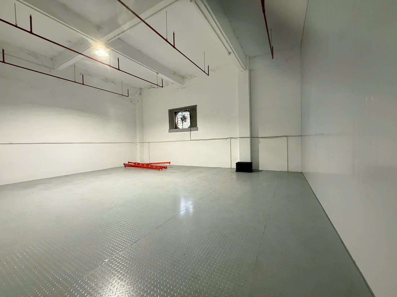 Cải tạo nhà kho thành văn phòng làm việc Smart Leader 09