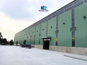 Nhà xưởng xử lý chất thải - công ty CPTM Tài Tiến 30