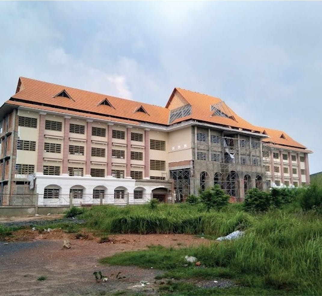 Thi công Trường Tiểu Học - THCS - THPT Trần Đại Nghĩa 06